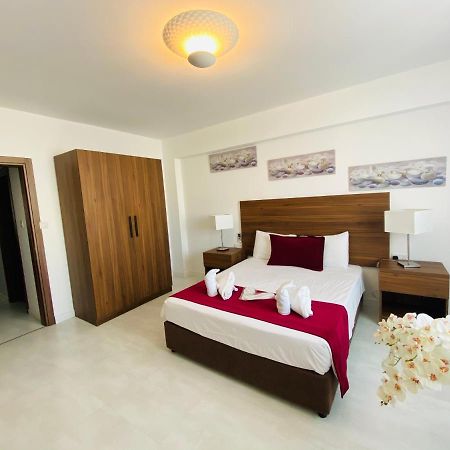 Eleonora Hotel Apartments Larnaca Ngoại thất bức ảnh