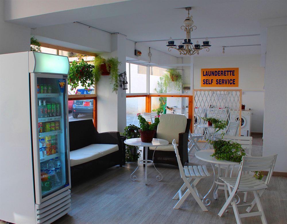 Eleonora Hotel Apartments Larnaca Ngoại thất bức ảnh